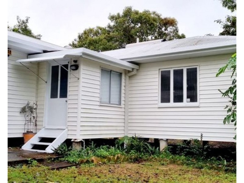 4 Eagle Street, Slade Point QLD 4740