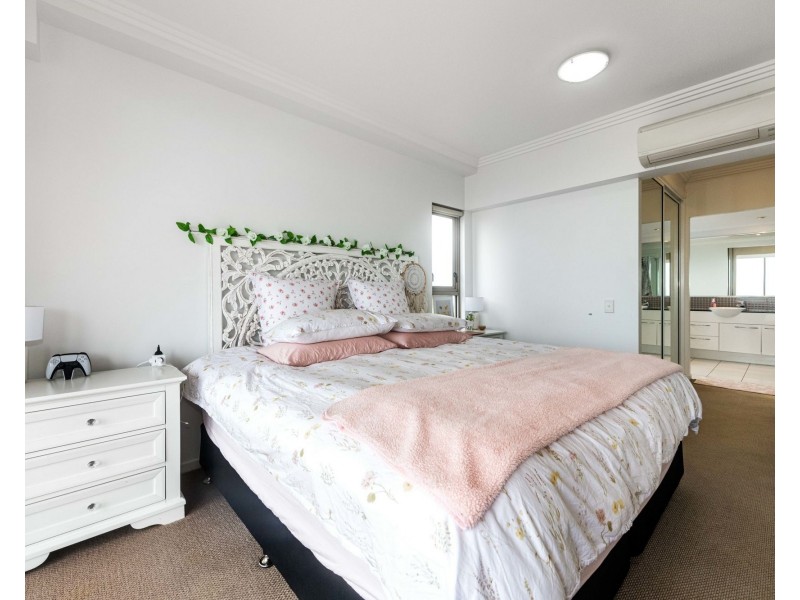 24/8 Southern Breakwater Access, Mackay Harbour QLD 4740