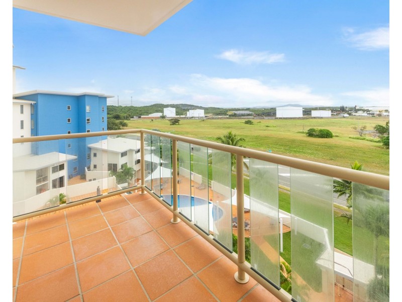24/8 Southern Breakwater Access, Mackay Harbour QLD 4740