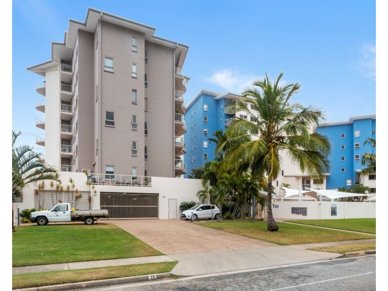 24/8 Southern Breakwater Access, Mackay Harbour QLD 4740