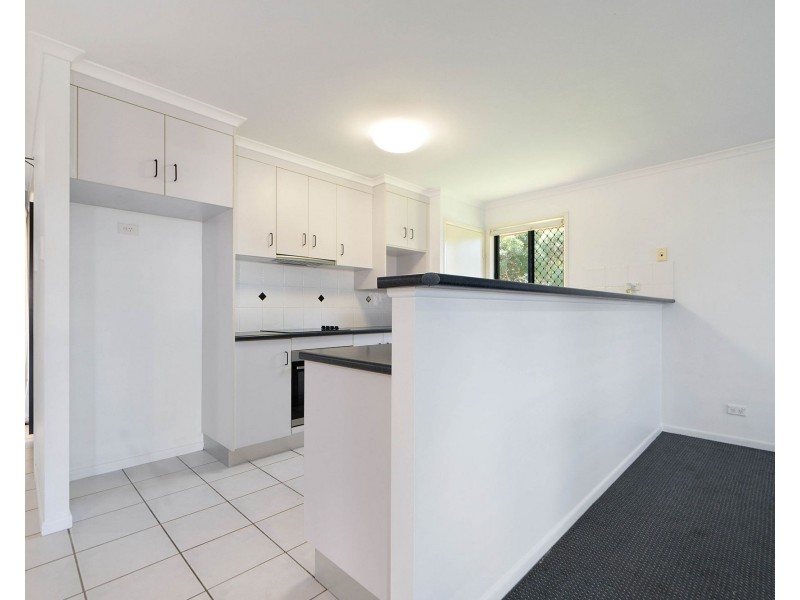 11 Sunseeker Court, Blacks Beach QLD 4740