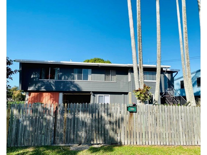 95 Scott Street, South Mackay QLD 4740