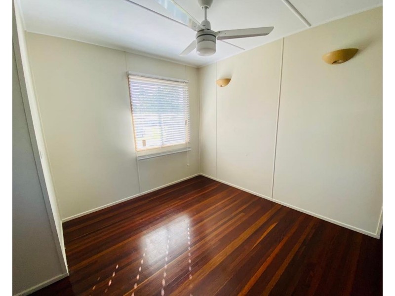 95 Scott Street, South Mackay QLD 4740