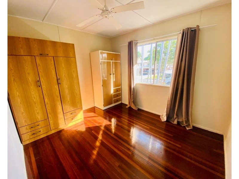 95 Scott Street, South Mackay QLD 4740