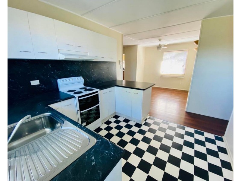 95 Scott Street, South Mackay QLD 4740