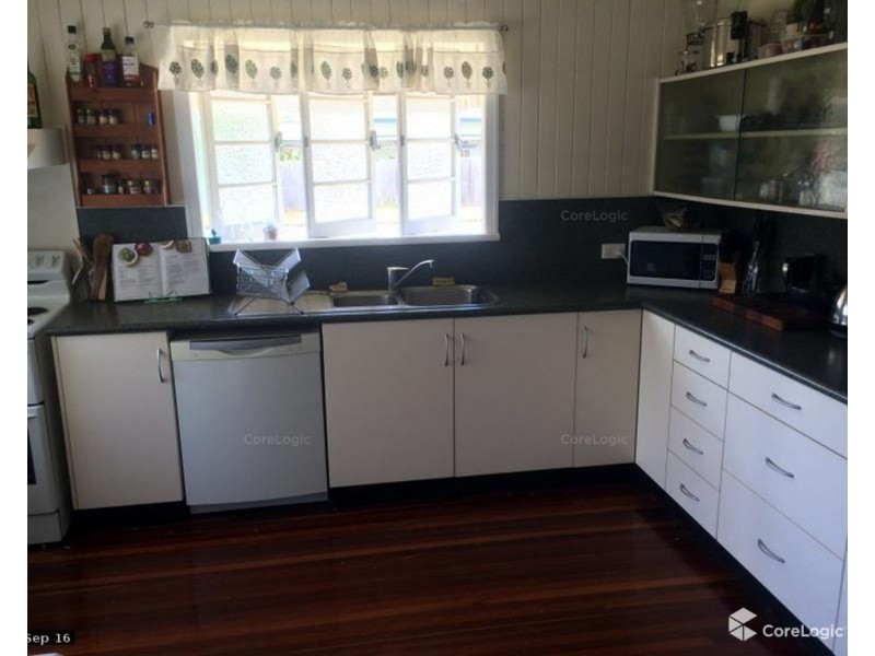 21 Ferguson Street, West Mackay QLD 4740