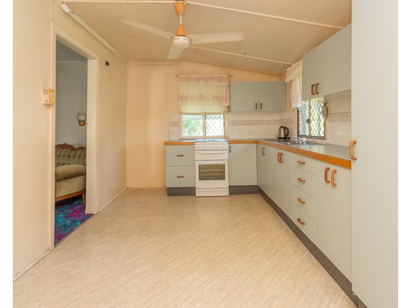 52 Rae Street, East Mackay QLD 4740
