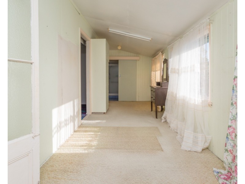 52 Rae Street, East Mackay QLD 4740