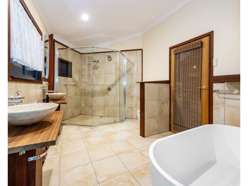 26 Bayview Drive, Habana QLD 4740