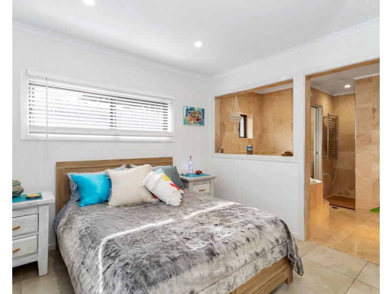 221 Bridge road, South Mackay QLD 4740