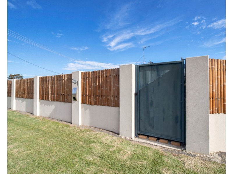 221 Bridge road, South Mackay QLD 4740