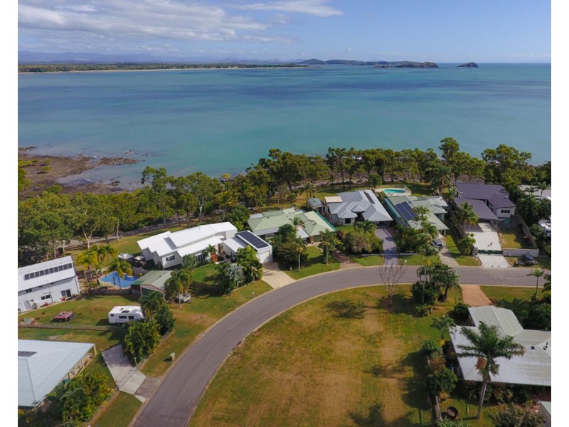 22 Blue Beach Boulevard, Haliday Bay QLD 4740