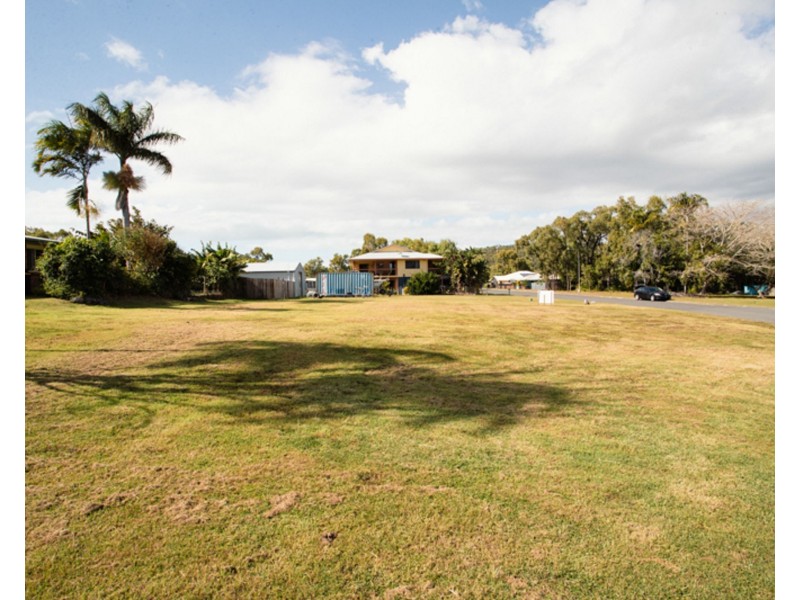 22 Blue Beach Boulevard, Haliday Bay QLD 4740