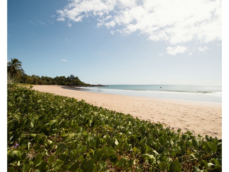 22 Blue Beach Boulevard, Haliday Bay QLD 4740