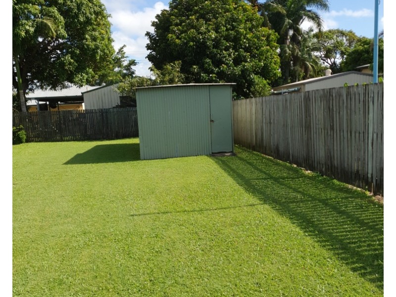 2 Douglas Street, West Mackay QLD 4740