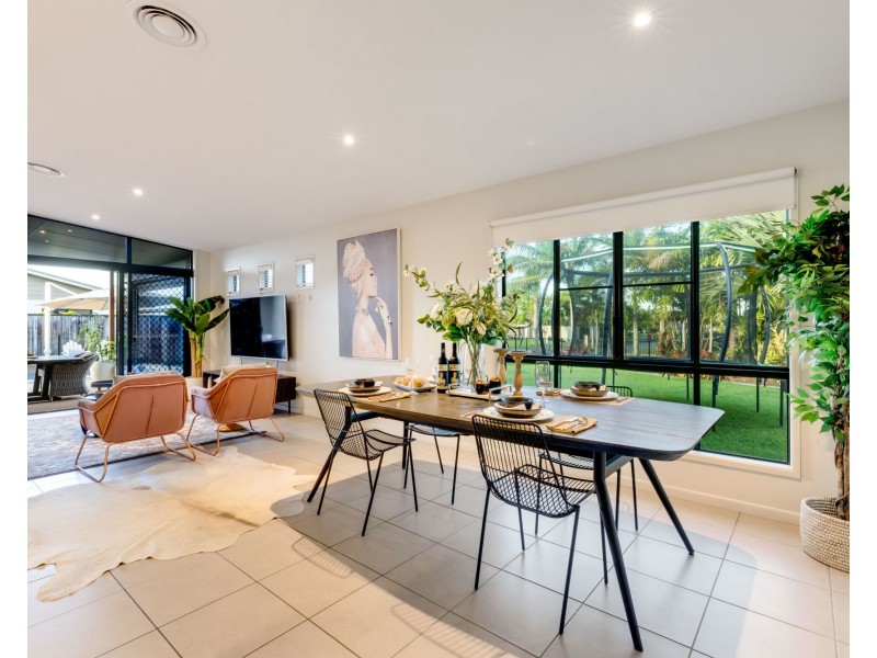 39 Canecutters Drive, Ooralea QLD 4740