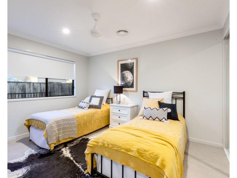 39 Canecutters Drive, Ooralea QLD 4740