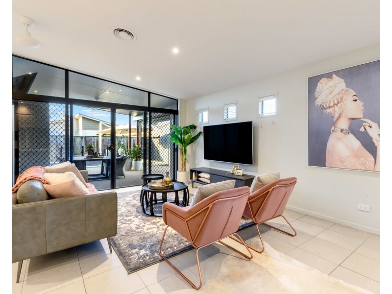 39 Canecutters Drive, Ooralea QLD 4740