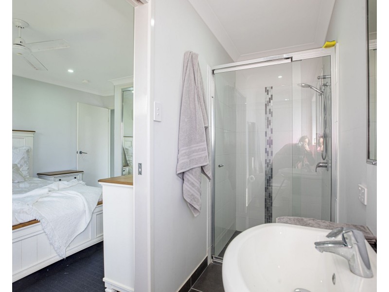 11 Banyan Street, Andergrove QLD 4740