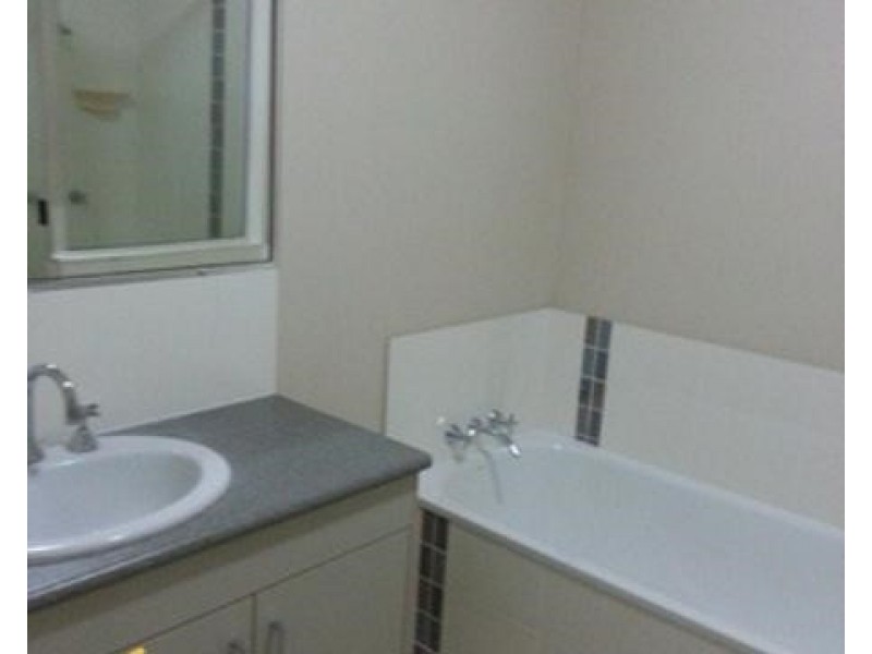 2/59 Macalister Street, Mackay QLD 4740