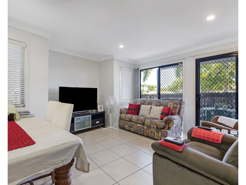 1/36 Slater Avenue, Blacks Beach QLD 4740