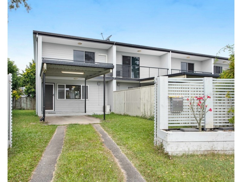 1/5 Scott Street, South Mackay QLD 4740