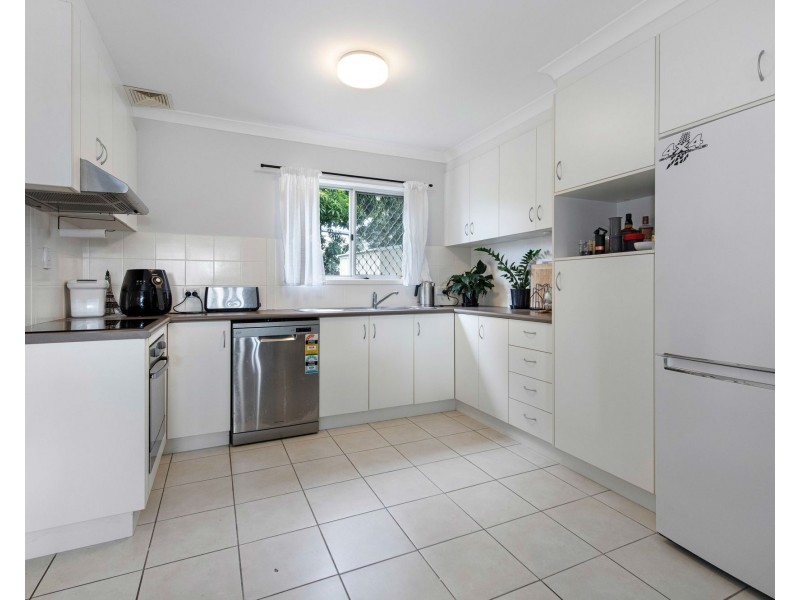 1/5 Scott Street, South Mackay QLD 4740