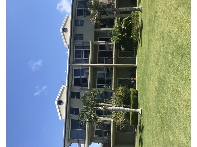 2/11 Bridge Road, Whistler Complex, East Mackay QLD 4740