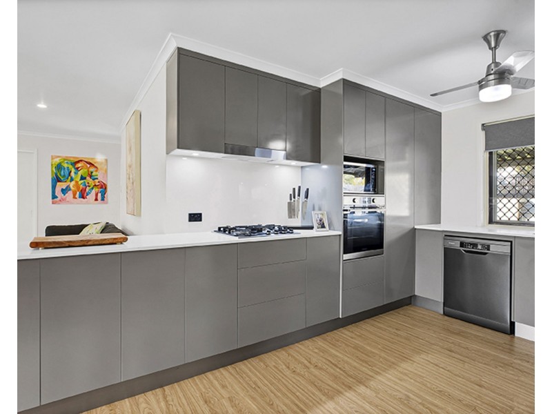 28 Barber Drive, Eimeo QLD 4740