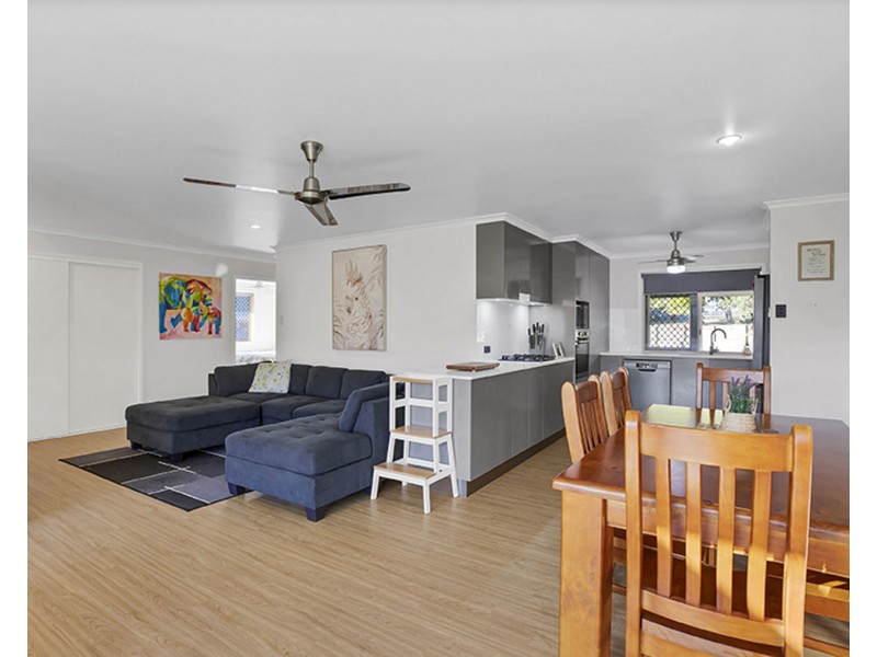 28 Barber Drive, Eimeo QLD 4740