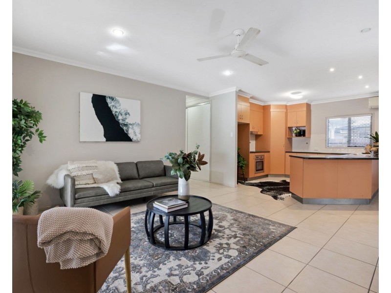 16 Lois Street, Mount Pleasant QLD 4740