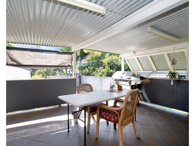 4 Marryatt Street, West Mackay QLD 4740