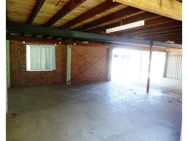 10 Renae Street, Andergrove QLD 4740
