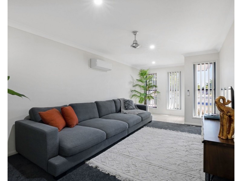 1/15 Bilgola Place, Blacks Beach QLD 4740