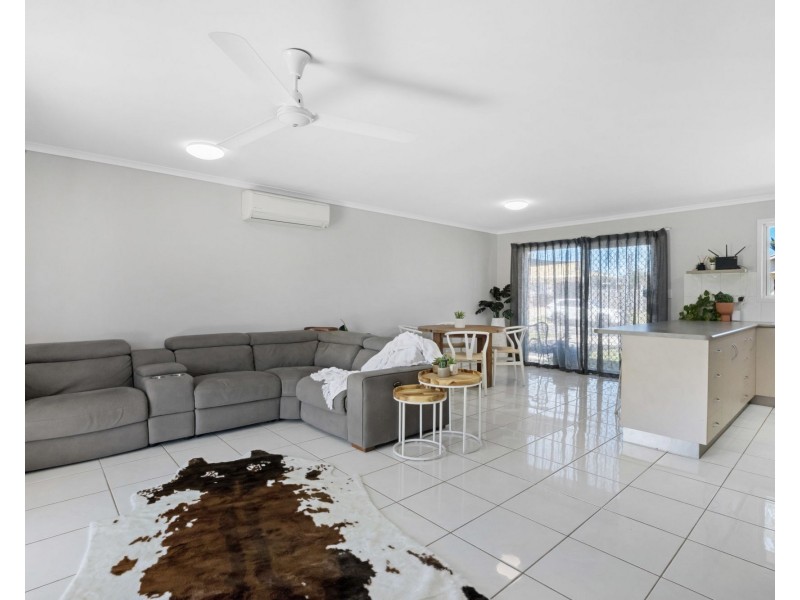 4 Azalea Court, Beaconsfield QLD 4740