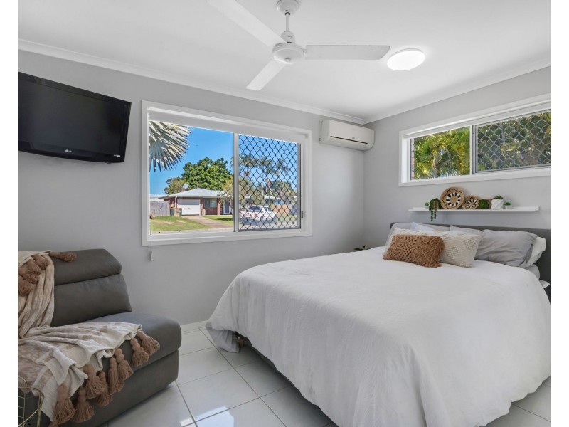 4 Azalea Court, Beaconsfield QLD 4740