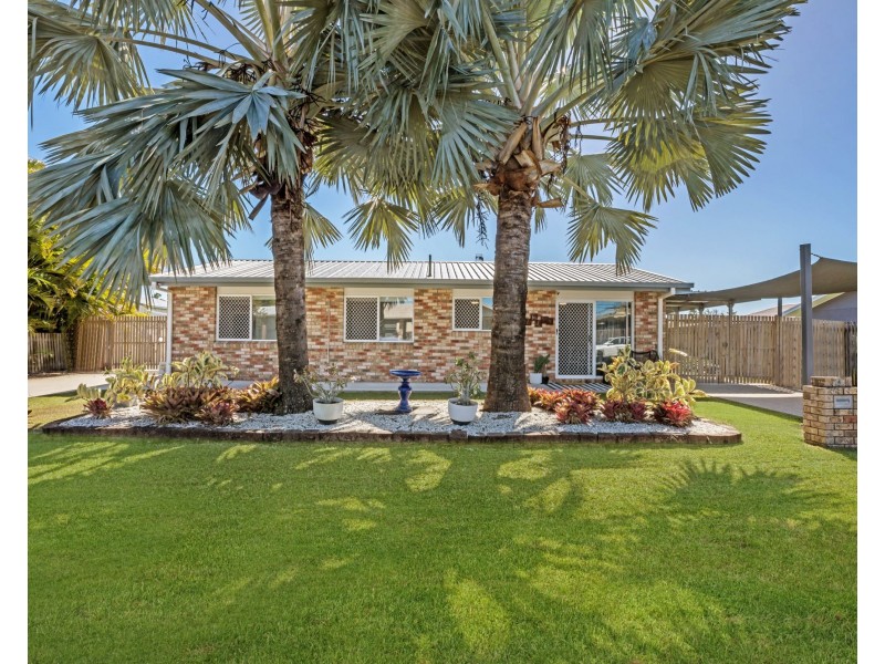 4 Azalea Court, Beaconsfield QLD 4740