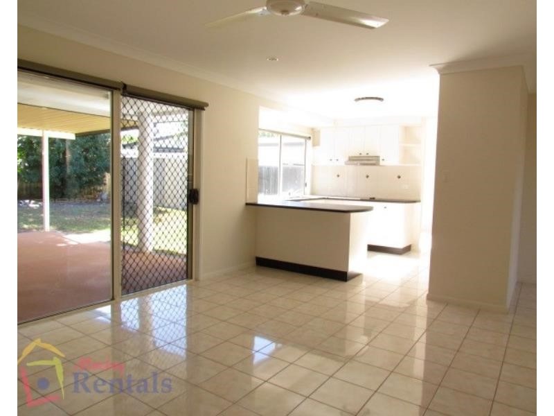 18 Michelle Crescent, Bucasia QLD 4750
