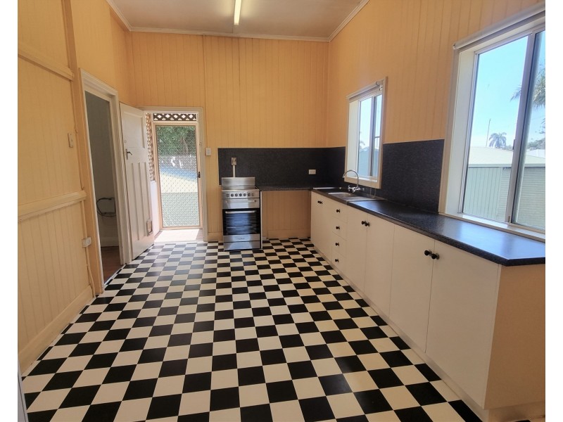 3/74 Evan Street, Mackay QLD 4740