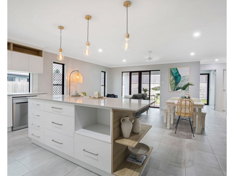 6 Pellage Court, Beaconsfield QLD 4740