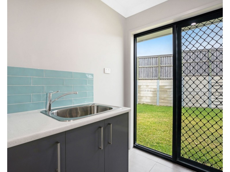 6 Pellage Court, Beaconsfield QLD 4740