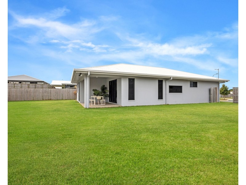 6 Pellage Court, Beaconsfield QLD 4740