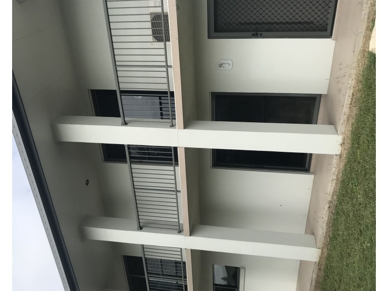 1/361 Alfred Street, Mackay QLD 4740