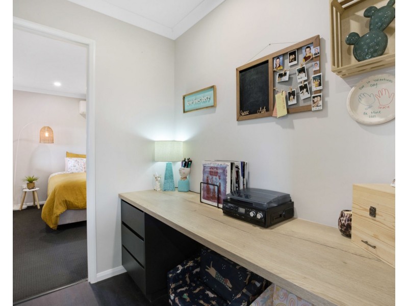 5 Chalmers Court, Mount Pleasant QLD 4740