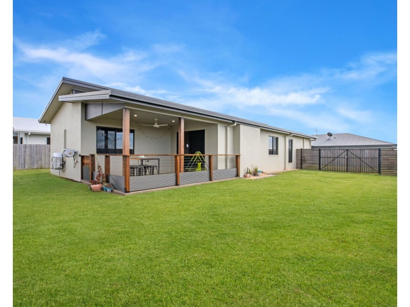 5 Chalmers Court, Mount Pleasant QLD 4740