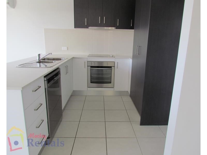 1/35 Avalon Drive, Access 1/19 Brearley Court, Rural View QLD 4740