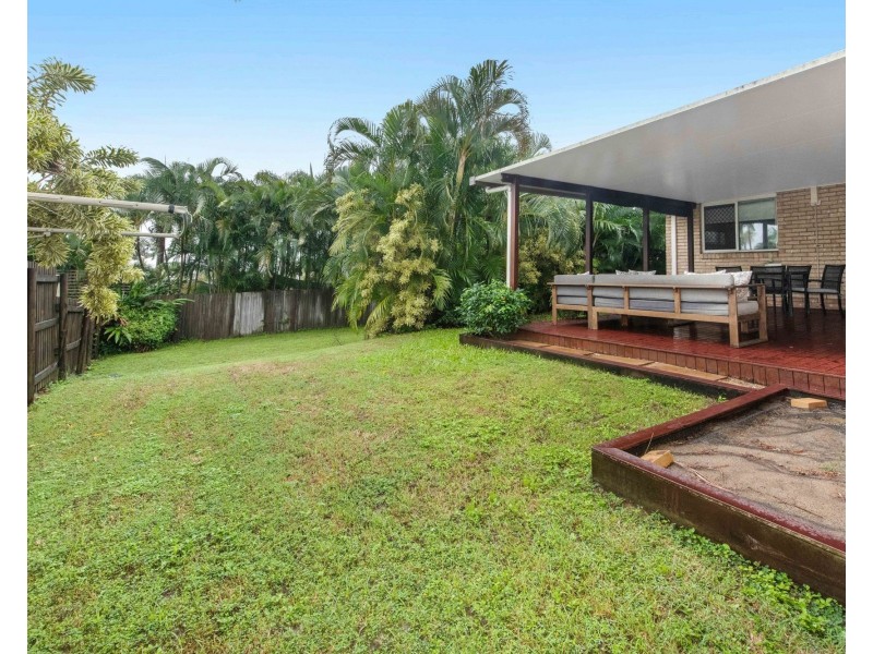 43 Cavanagh Drive, Blacks Beach QLD 4740