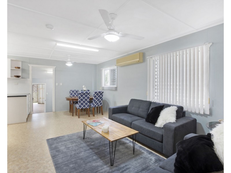 4 Elizabeth Street, North Mackay QLD 4740