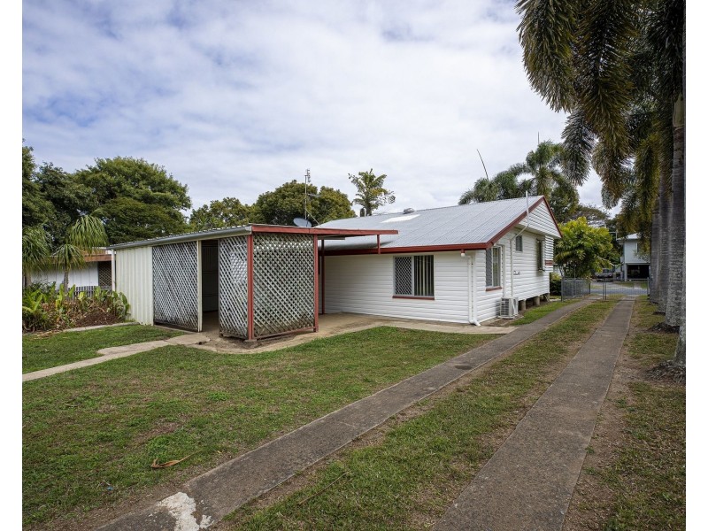 4 Elizabeth Street, North Mackay QLD 4740