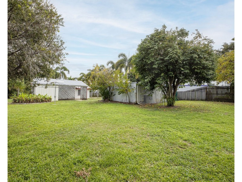 4 Elizabeth Street, North Mackay QLD 4740